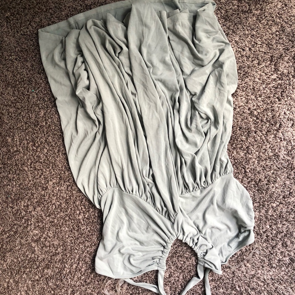 Sage Green cross tie back NWT